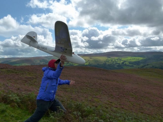 Launching a model radio control glider